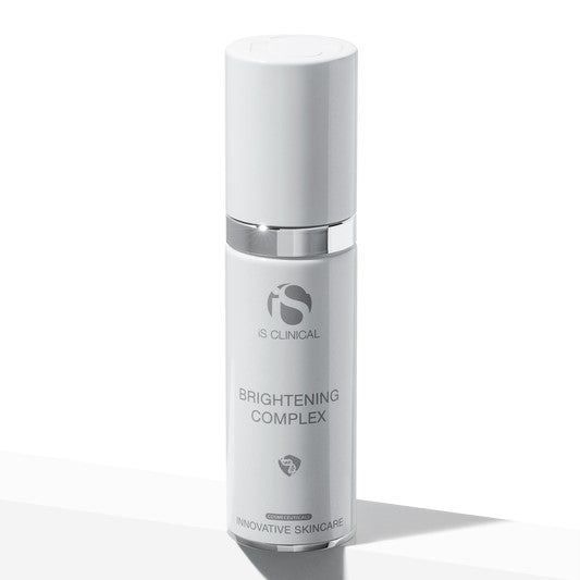 Epätasaista ihon pigmenttiä hoitava voide pumppupullossa.