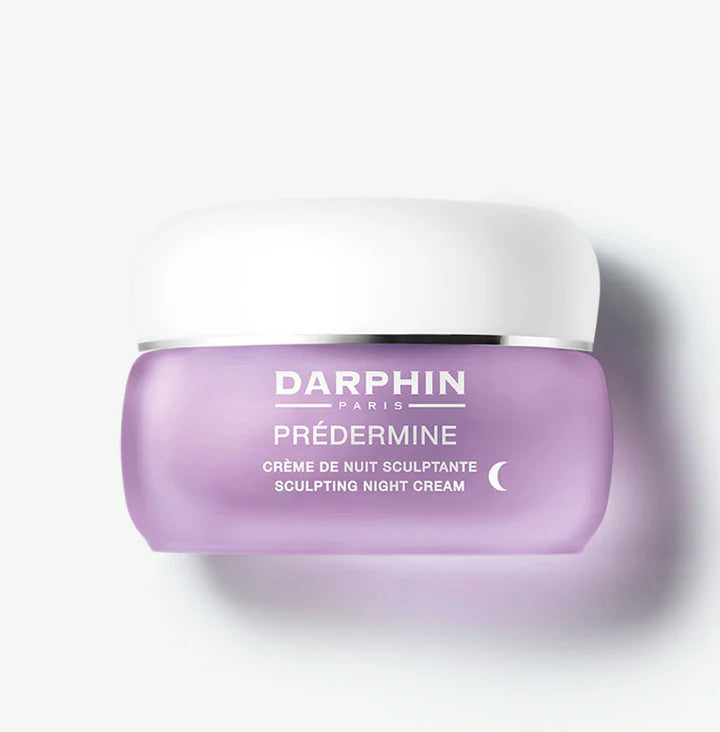 Ihoa muotoileva yövoide ikääntyneelle iholle